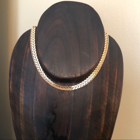 ✨ Gold fishbone choker ✨ - Picture 5 of 5